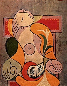 Pablo Picasso Painting - Leyendo a María Teresa 1932 el cubismo Pablo Picasso